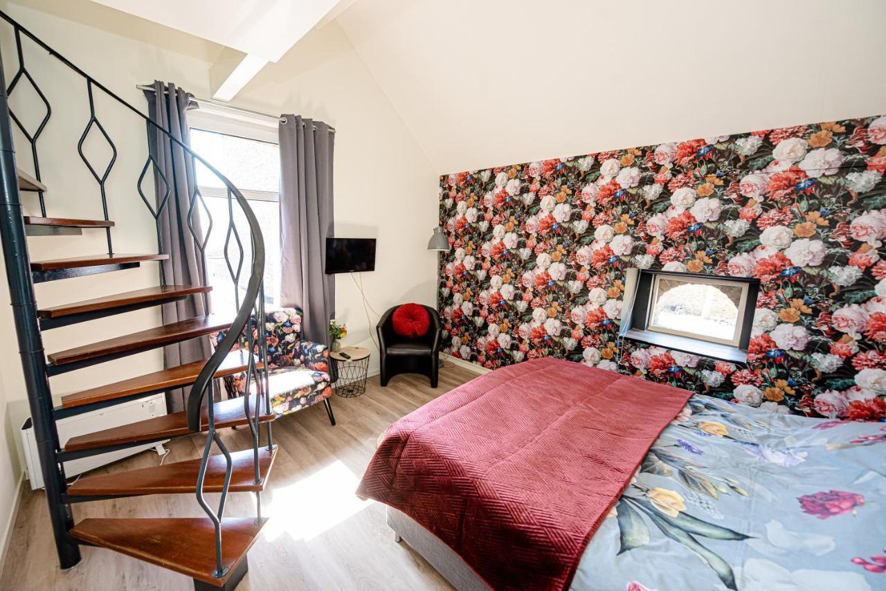 Bed & Breakfast Ohe En Laak Екстер'єр фото