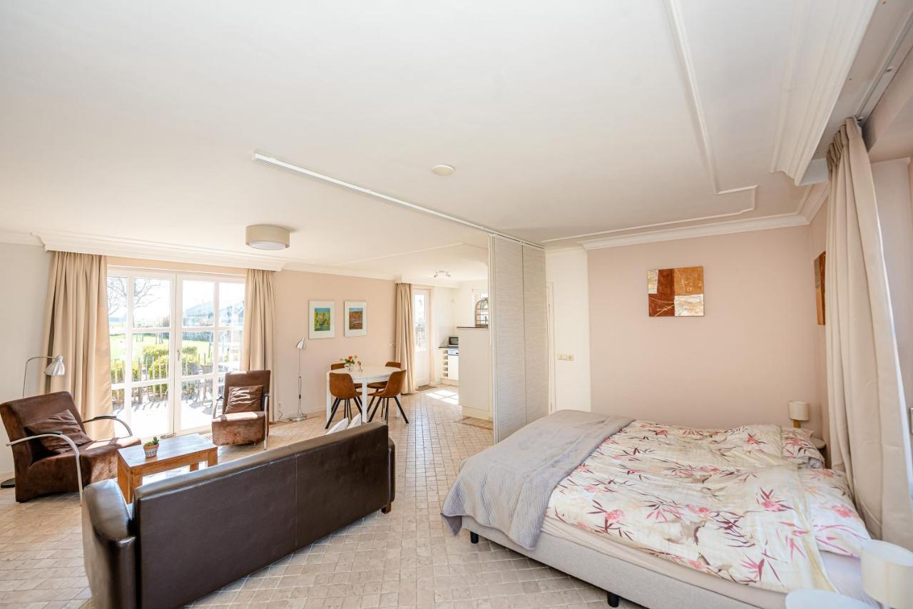 Bed & Breakfast Ohe En Laak Екстер'єр фото