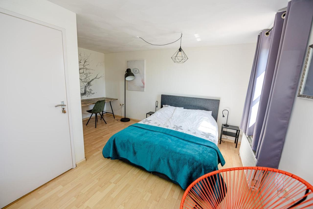 Bed & Breakfast Ohe En Laak Екстер'єр фото